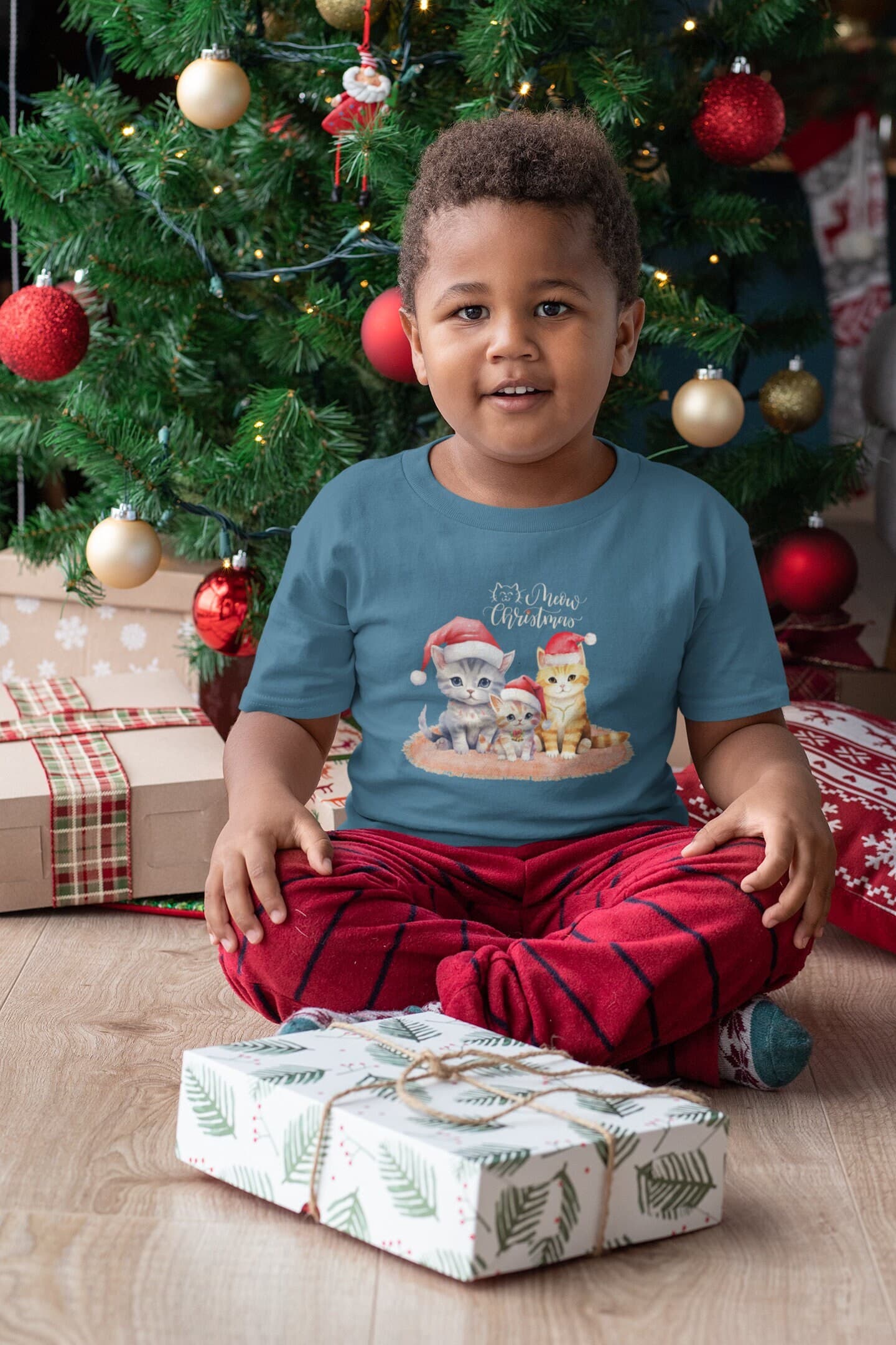Christmas Shirts for Toddlers Kids, Cat Christmas, Cat Lover, Cute Shirts, Holiday Tee, Funny Cute, Family Christmas, T-Shirts