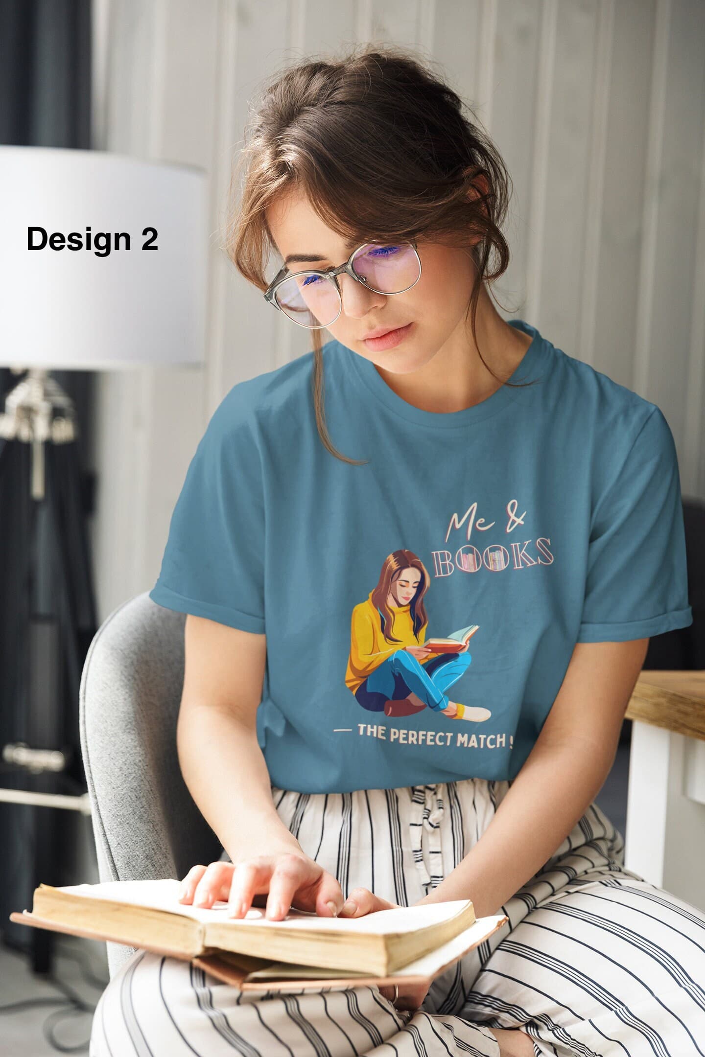 Me & Books the perfect match, T-Shirts for Women, Book lovers, bibliophiles, Bookworm
